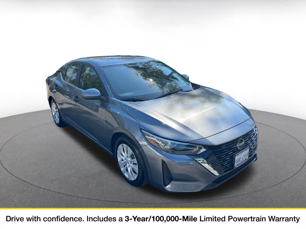 2025 Nissan Sentra S — photo 1 of 11