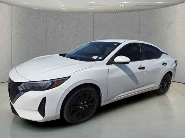 2024 Nissan Sentra S — photo 1 of 35