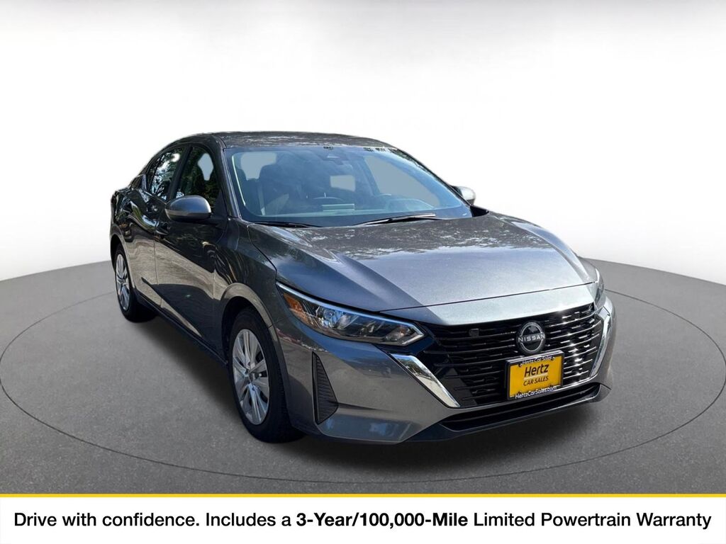 2025 Nissan Sentra S — photo 1 of 11