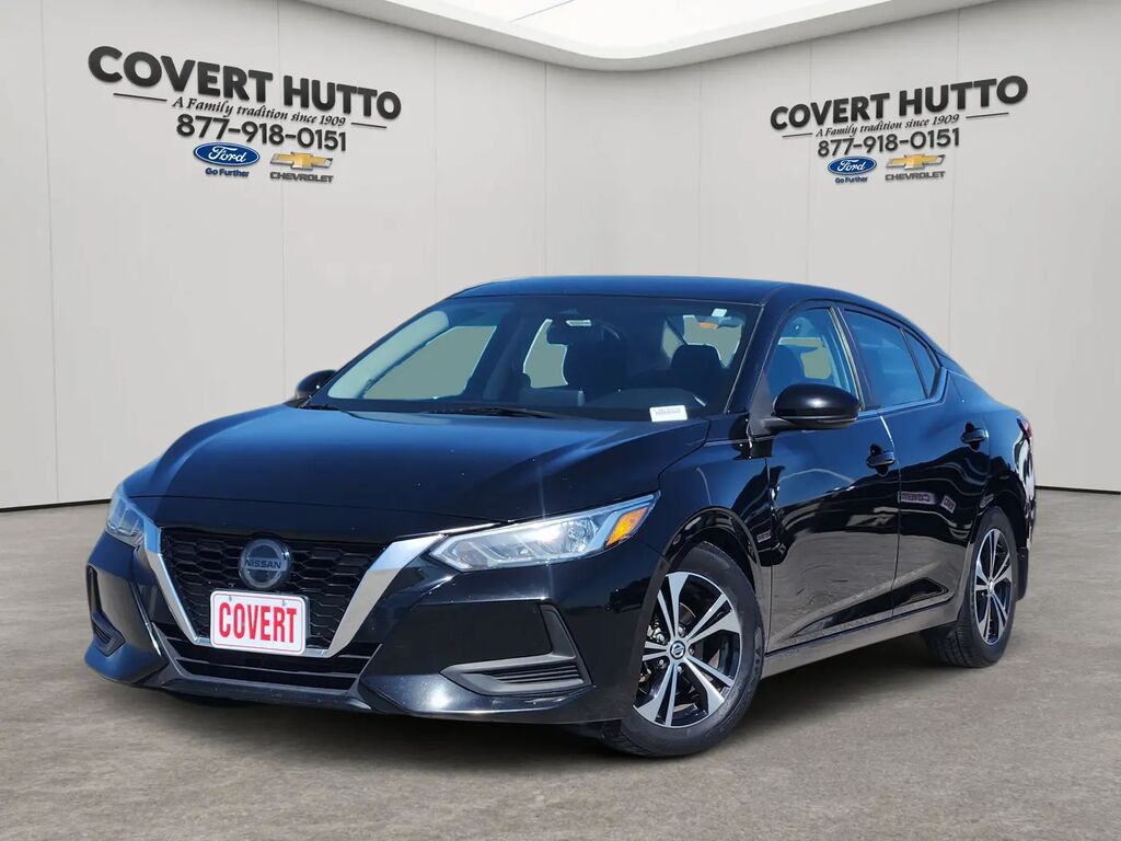2020 Nissan Sentra SV — photo 1 of 13