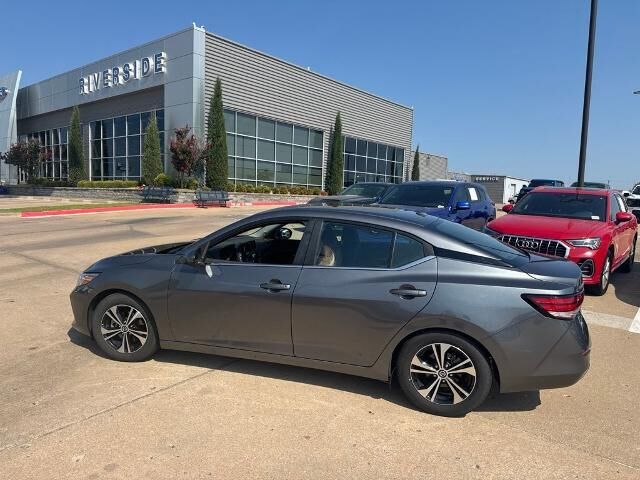 2023 Nissan Sentra SV — photo 1 of 28