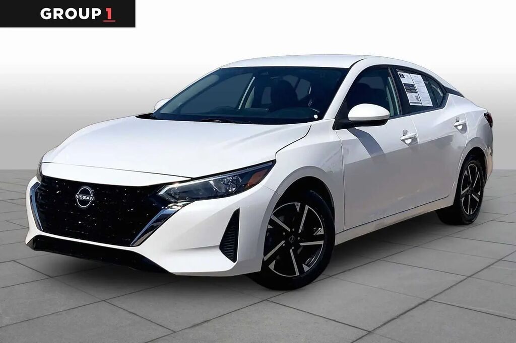 2024 Nissan Sentra SV — photo 1 of 13