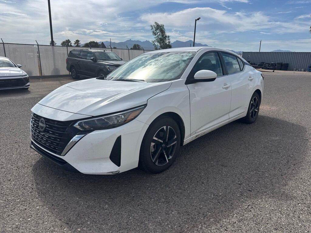 2025 Nissan Sentra SV — photo 1 of 11