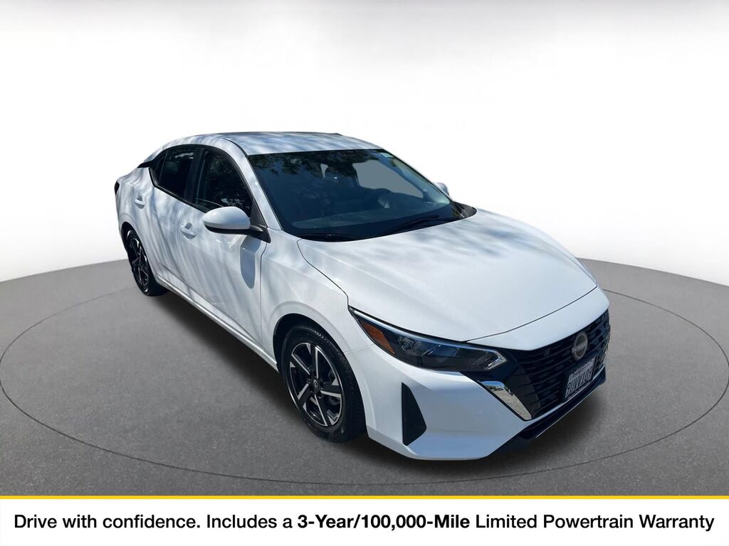 2025 Nissan Sentra SV — photo 1 of 11