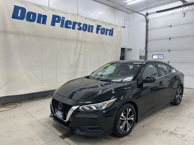 2021 Nissan Sentra SV — photo 1 of 13