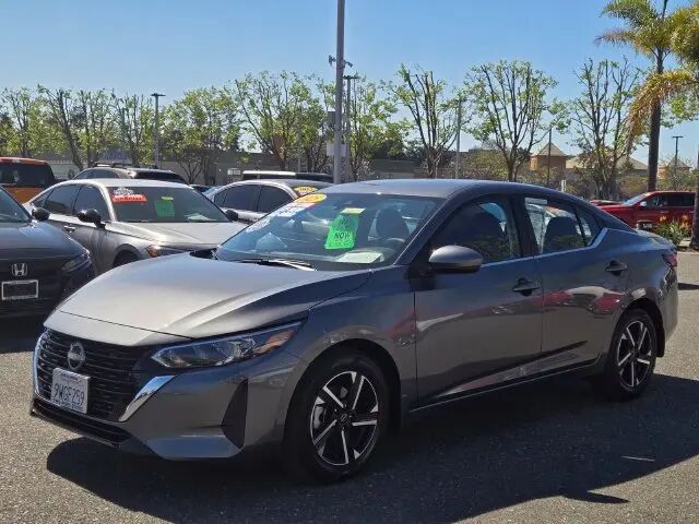 2024 Nissan Sentra SV — photo 1 of 13