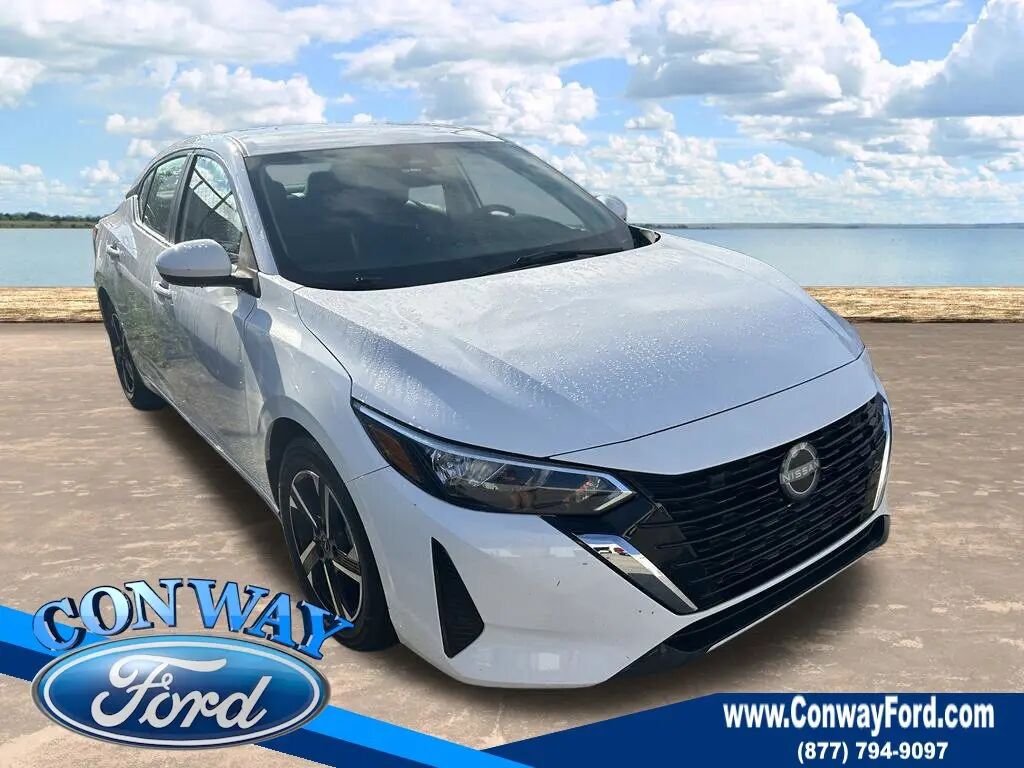 2025 Nissan Sentra SV — photo 1 of 9