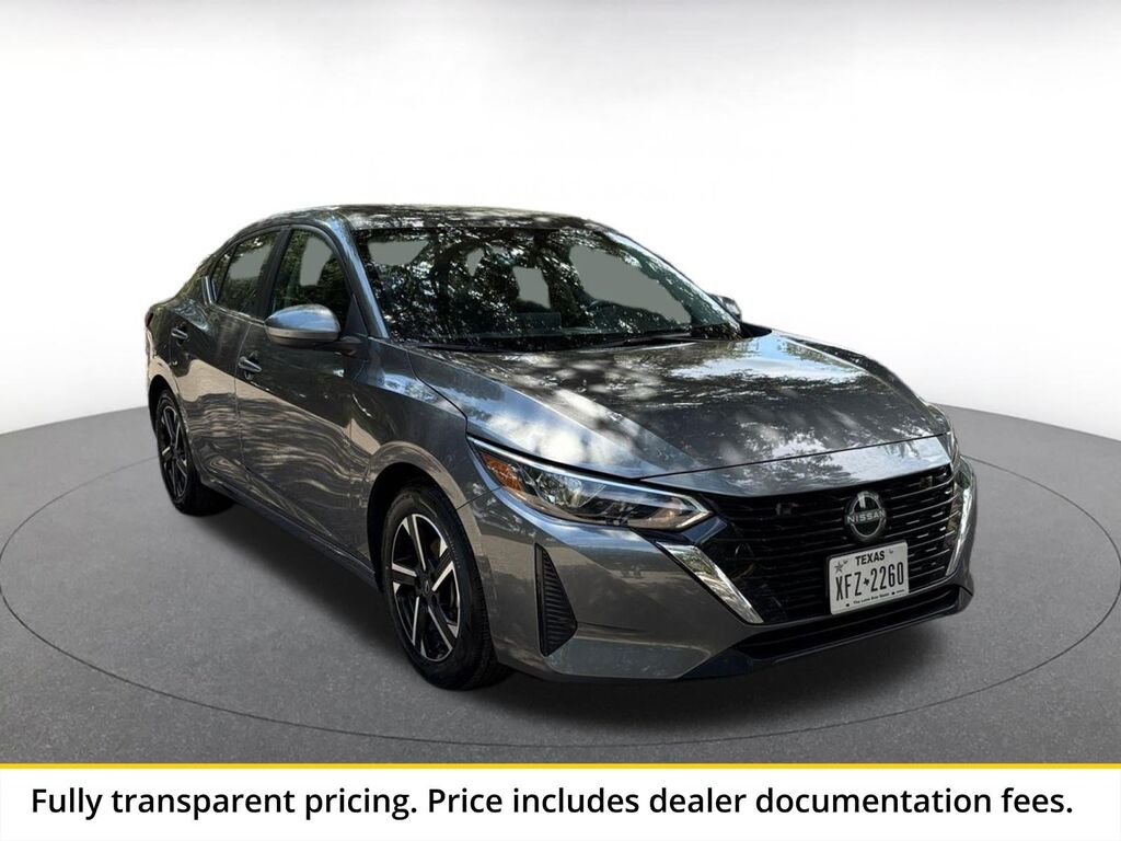 2025 Nissan Sentra SV — photo 1 of 13