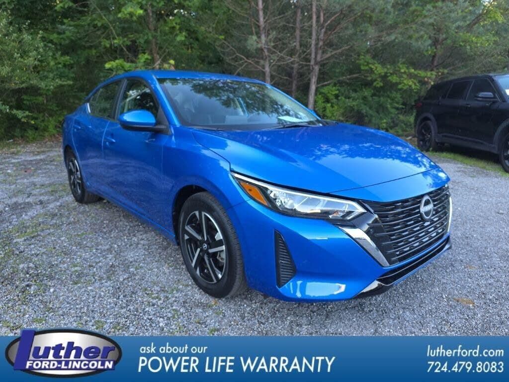 2025 Nissan Sentra SV — photo 1 of 2