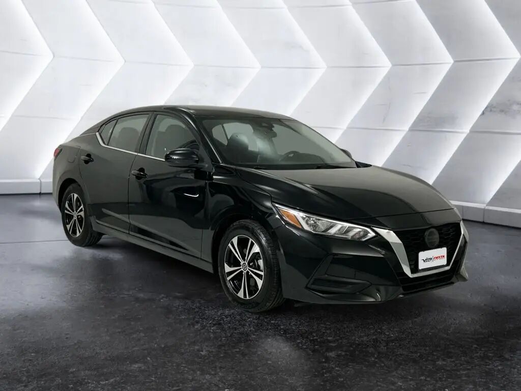 2022 Nissan Sentra SV — photo 1 of 13
