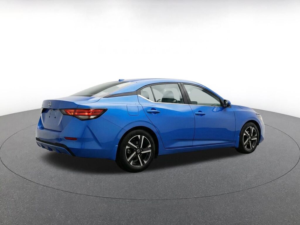 2025 Nissan Sentra SV — photo 1 of 1