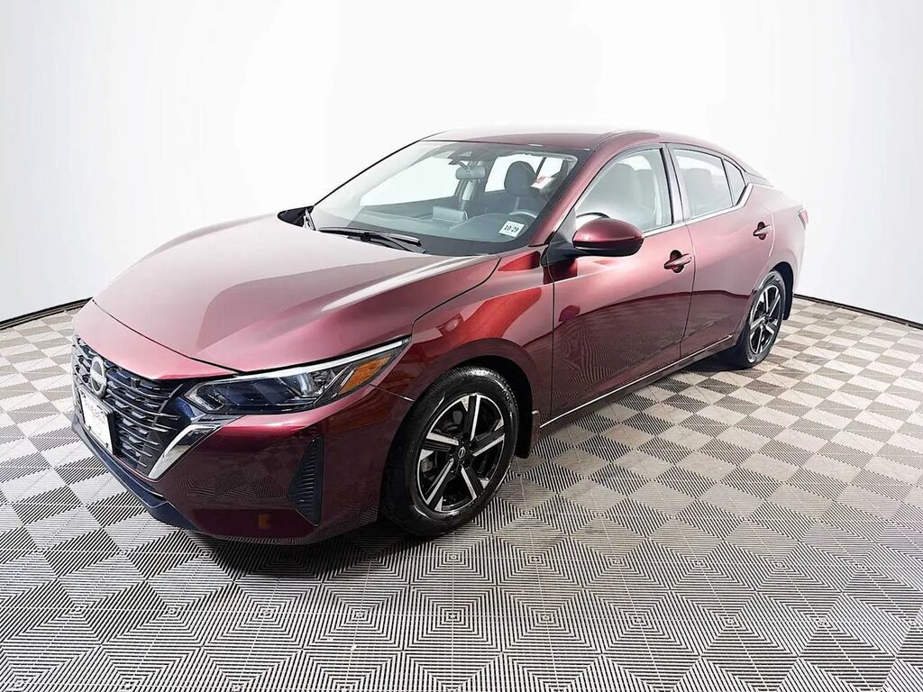 2024 Nissan Sentra SV — photo 1 of 13