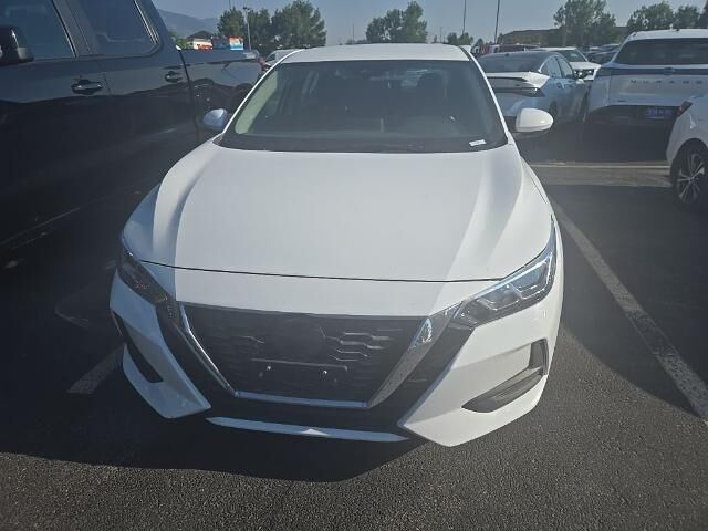 2022 Nissan Sentra SV — photo 1 of 29