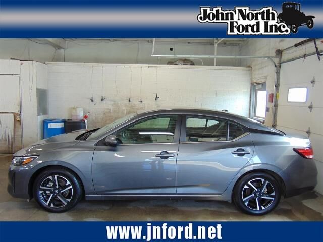 2025 Nissan Sentra SV — photo 1 of 26