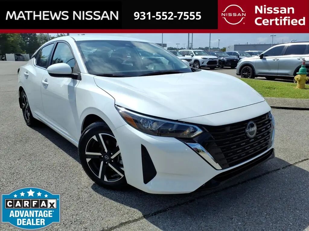 2025 Nissan Sentra SV — photo 1 of 44