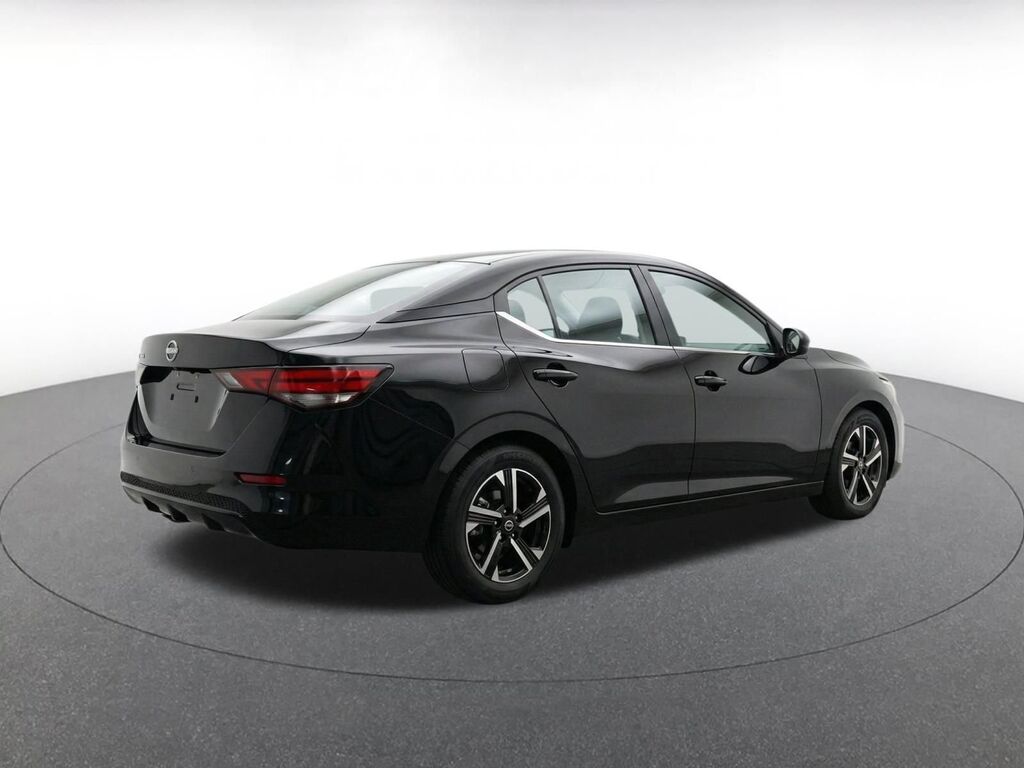 2025 Nissan Sentra SV — photo 1 of 1