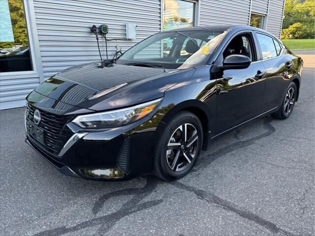 2025 Nissan Sentra SV — photo 1 of 44