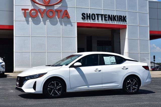 2024 Nissan Sentra SV — photo 1 of 13