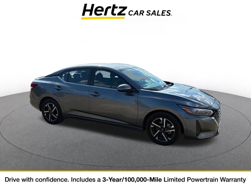 2025 Nissan Sentra SV — photo 1 of 11