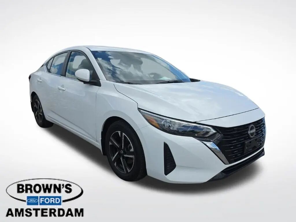 2025 Nissan Sentra SV — photo 1 of 13