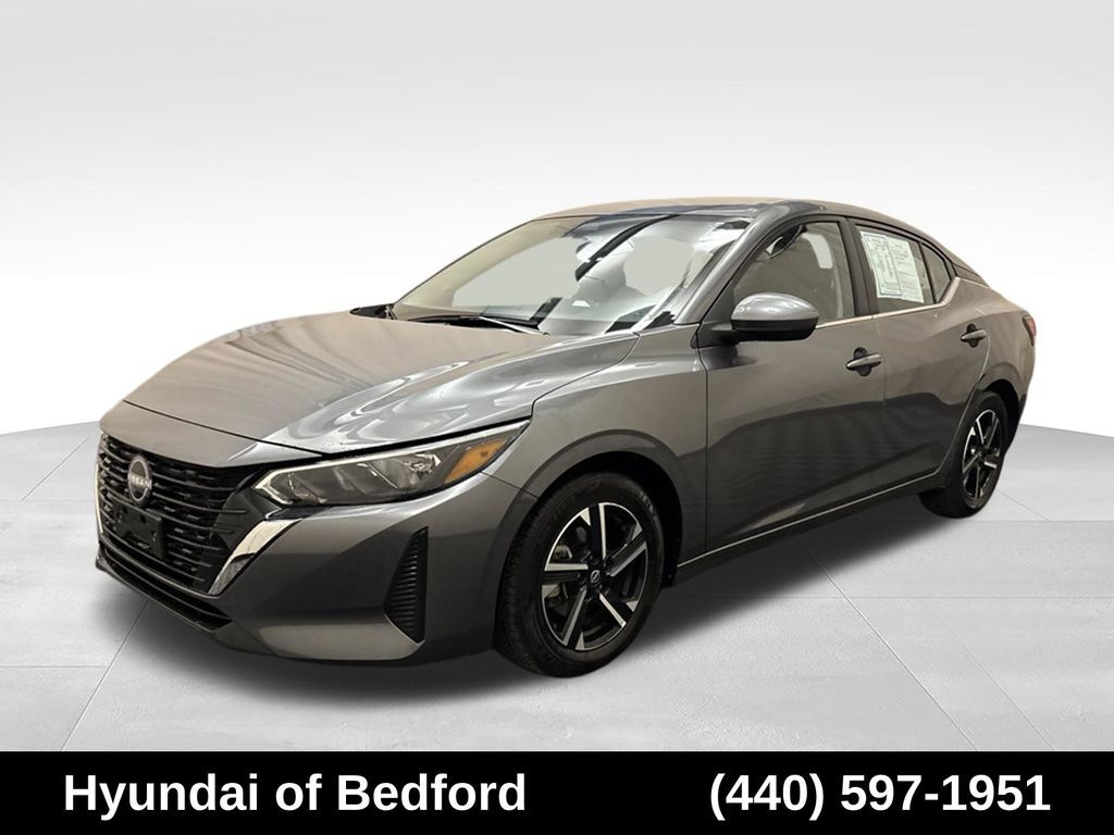 2025 Nissan Sentra SV — photo 1 of 14