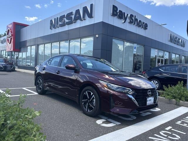 2025 Nissan Sentra SV — photo 1 of 117
