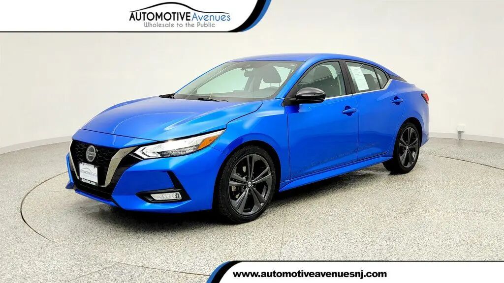 2021 Nissan Sentra SR — photo 1 of 13