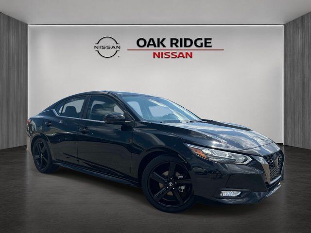 2022 Nissan Sentra SR — photo 1 of 13