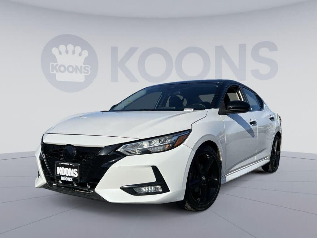 2022 Nissan Sentra SR — photo 1 of 1