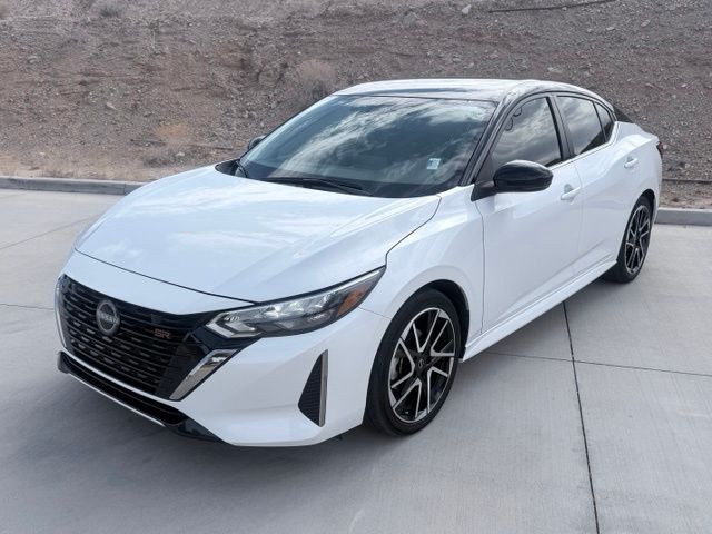2024 Nissan Sentra SR — photo 1 of 13