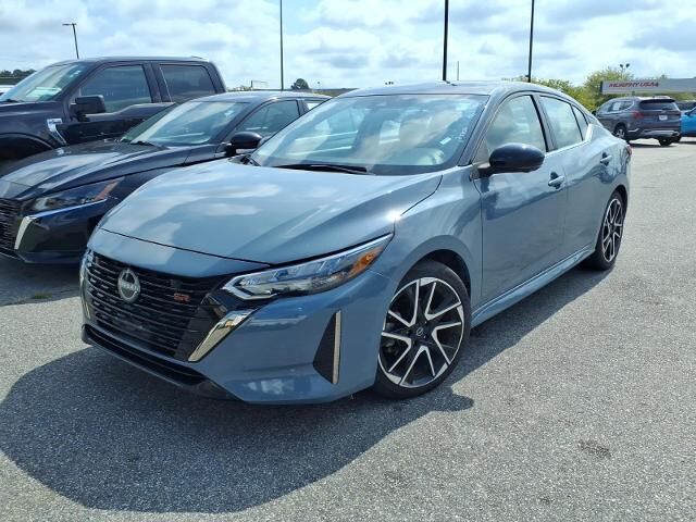 2024 Nissan Sentra SR — photo 1 of 16