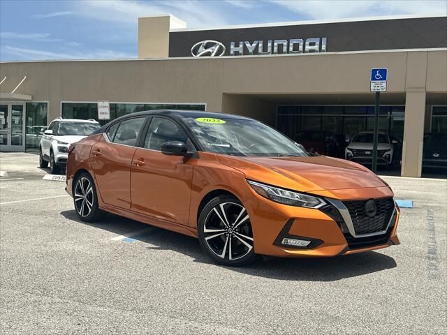 2022 Nissan Sentra SR — photo 1 of 13