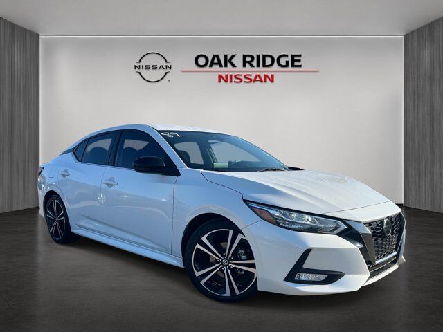 2023 Nissan Sentra SR — photo 1 of 13