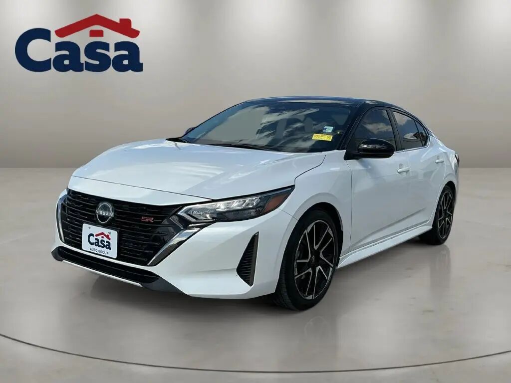 2024 Nissan Sentra SR — photo 1 of 13