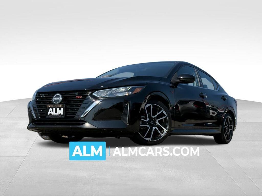 2025 Nissan Sentra SR — photo 1 of 13