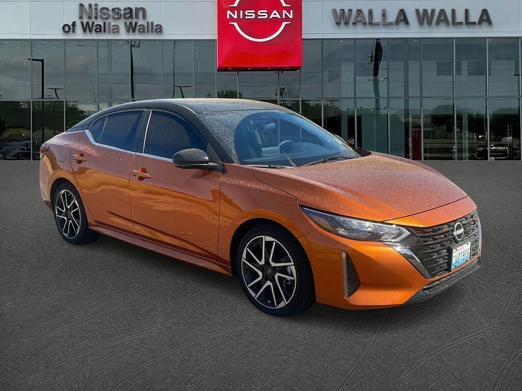 2025 Nissan Sentra SR — photo 1 of 24