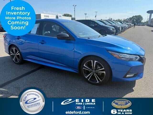2022 Nissan Sentra SR — photo 1 of 12