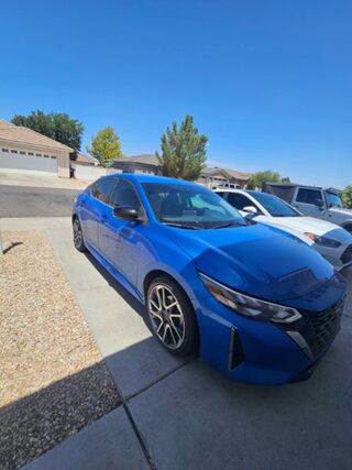 2025 Nissan Sentra SR — photo 1 of 12