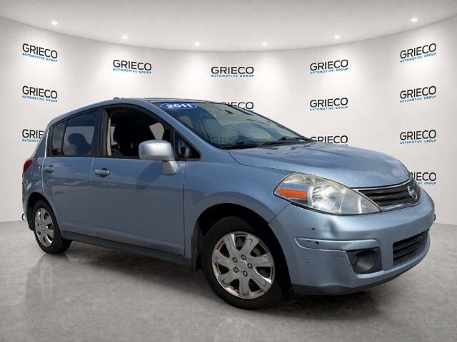 2011 Nissan Versa 1.8 S