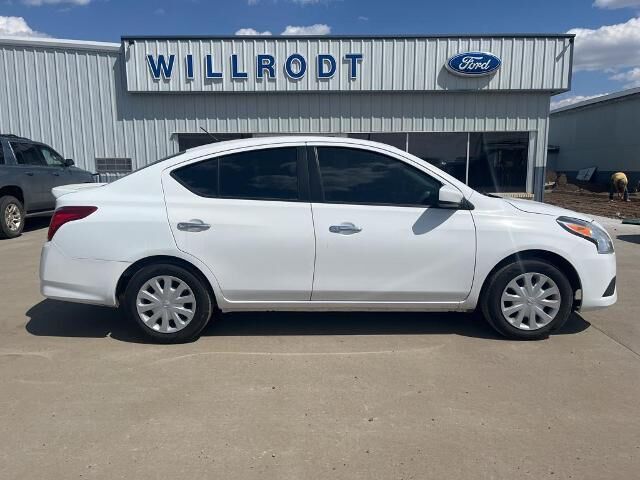 2018 Nissan Versa S