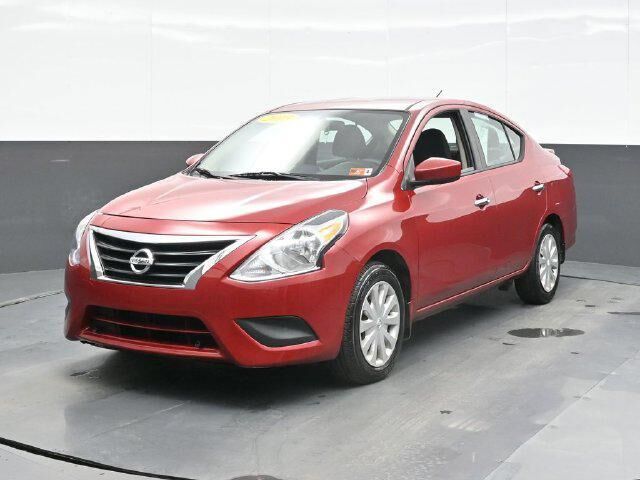 2015 Nissan Versa 1.6 SV