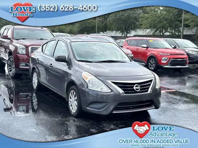 2015 Nissan Versa 1.6 S