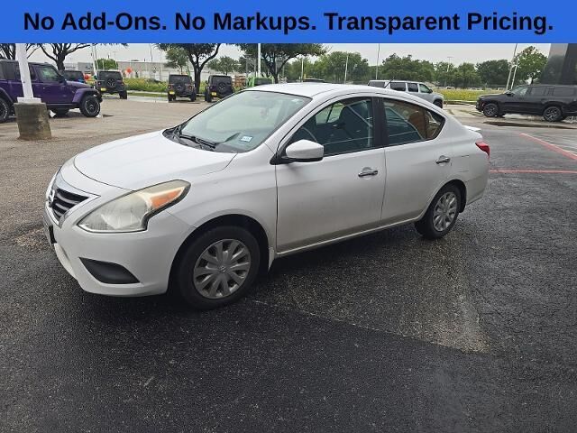 2016 Nissan Versa 1.6 SV