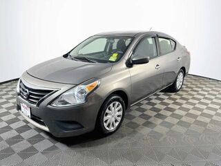 2017 Nissan Versa Sedan SV