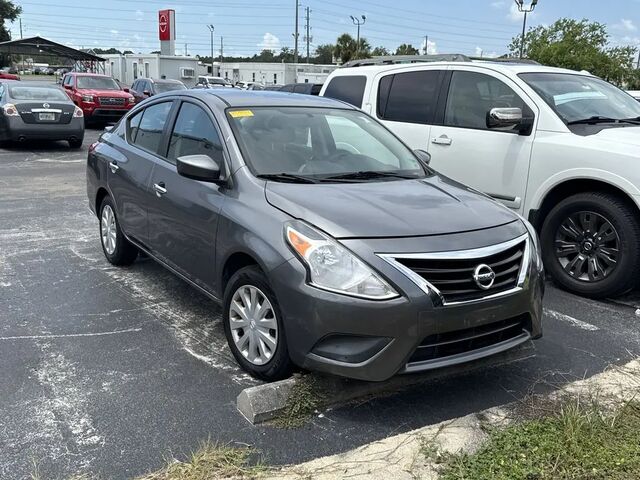 2017 Nissan Versa 1.6 SV