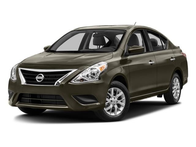 2017 Nissan Versa 1.6 SV — photo 1 of 13