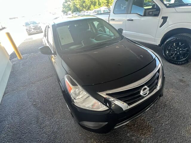 2018 Nissan Versa S