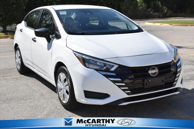 2025 Nissan Versa S
