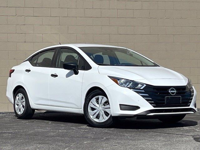 2023 Nissan Versa 1.6 S