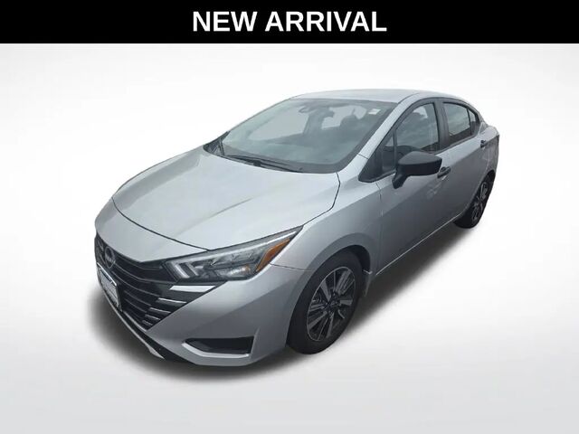 2025 Nissan Versa S